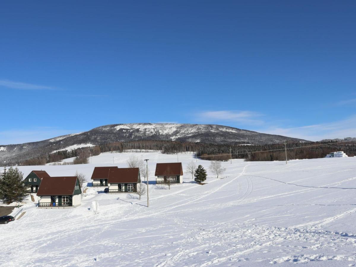 Holiday Home Holiday Hill 67 By Interhome Cista  Экстерьер фото
